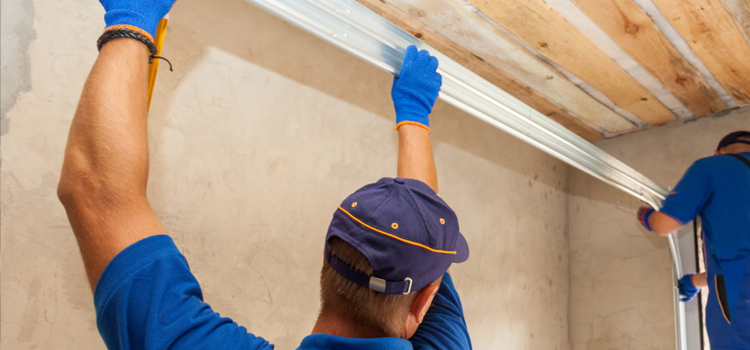 commercial overhead garage door repair in Seminole